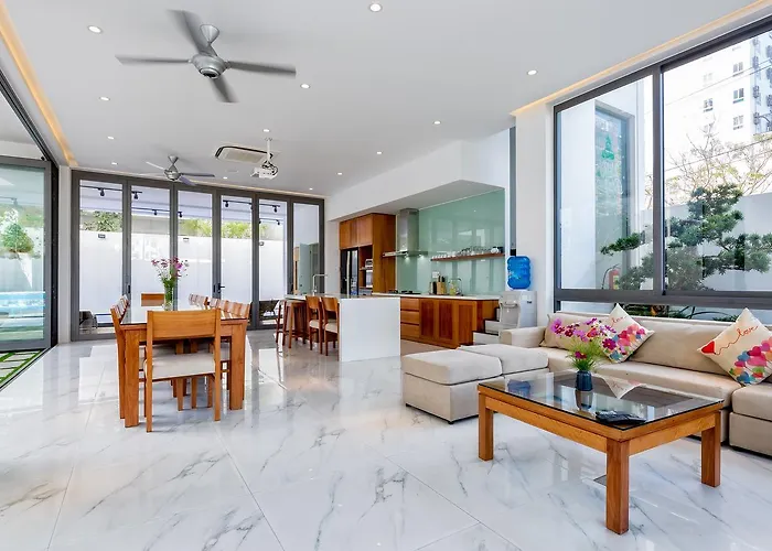 The My Khe Beach Stunning And Luxurious Villa