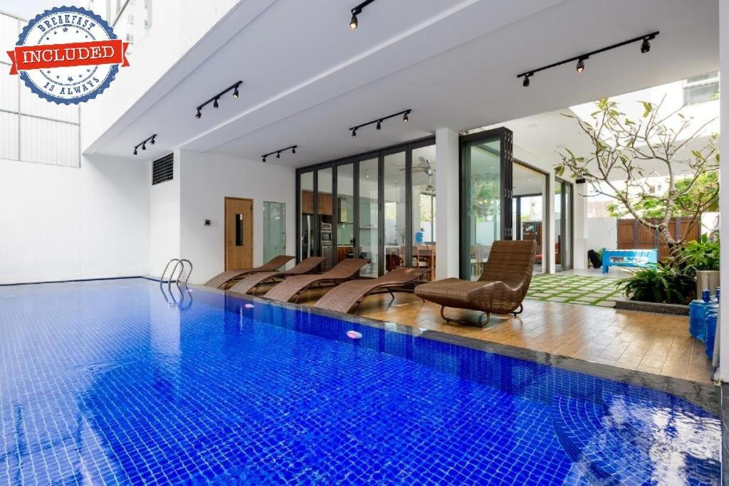 Villa The My Khe Beach Stunning And Luxurious Da Nang